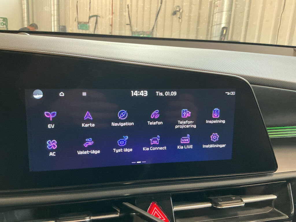 Kia Niro 2023 Metalli harmaa