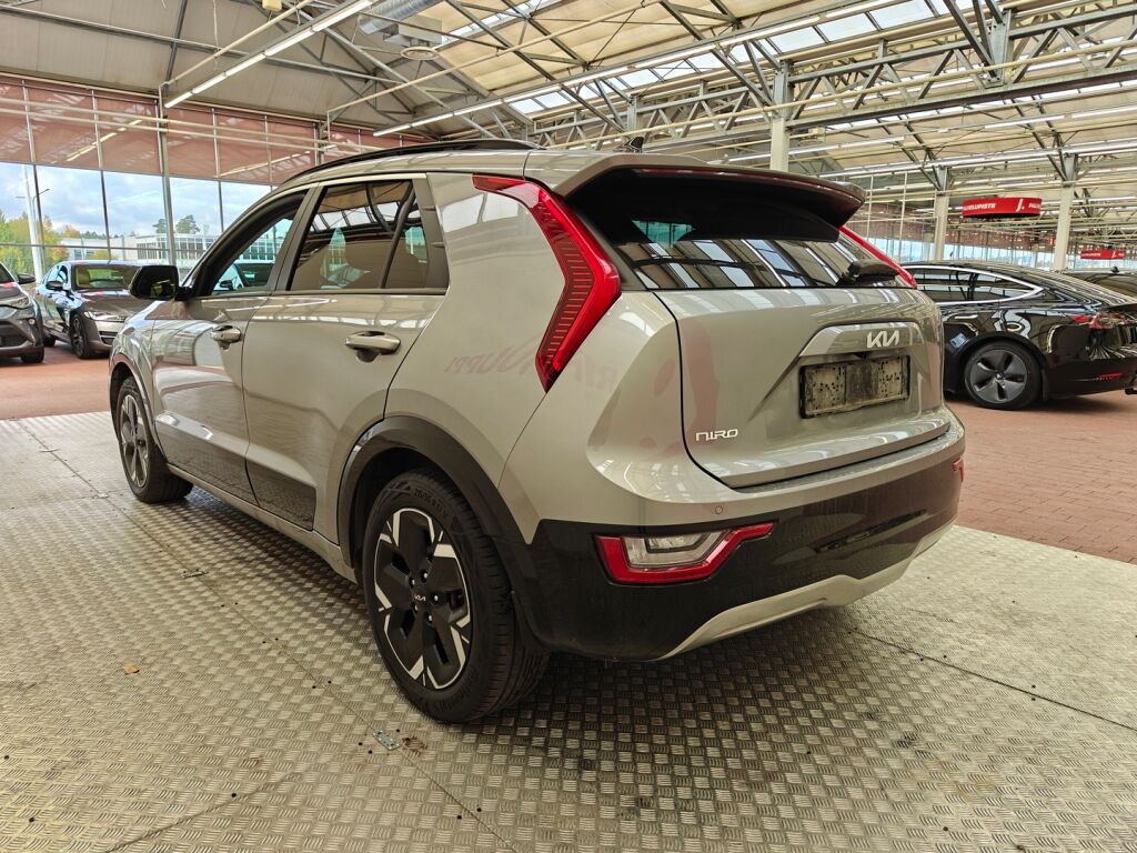 Kia Niro EX 64,8 kWh 204 hv 2023, kuva 4/8