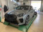 BMW iX2 2025 Metalli harmaa