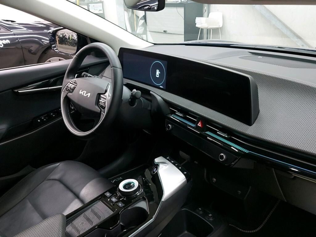 Kia EV6 2022 Sininen