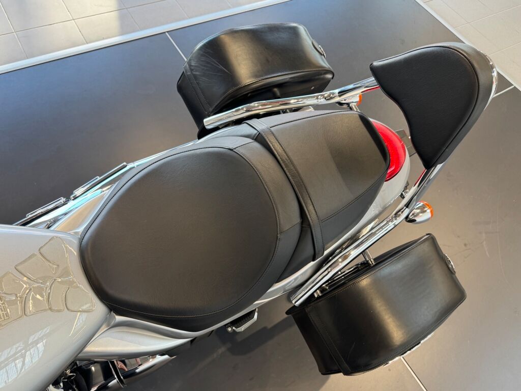 Suzuki INTRUDER 2010 