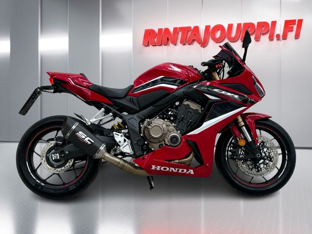 Honda CBR 2021 Punainen