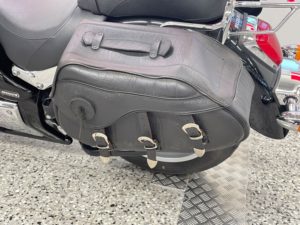 Suzuki INTRUDER 2013 