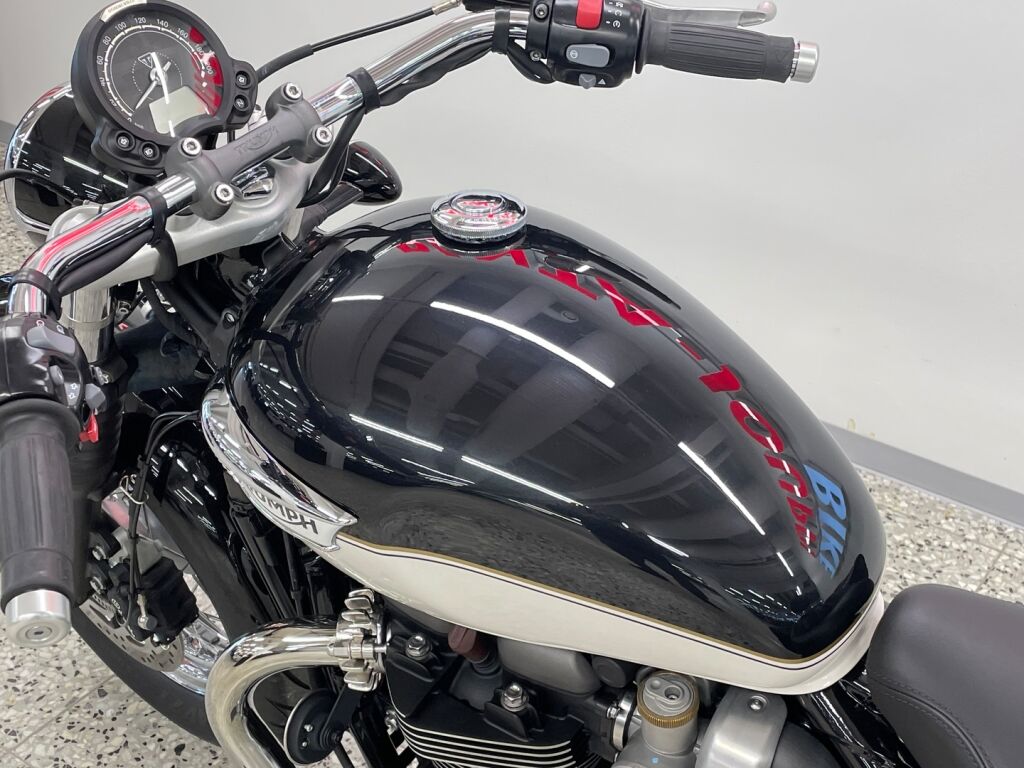 Triumph SPEEDMASTER 2022 