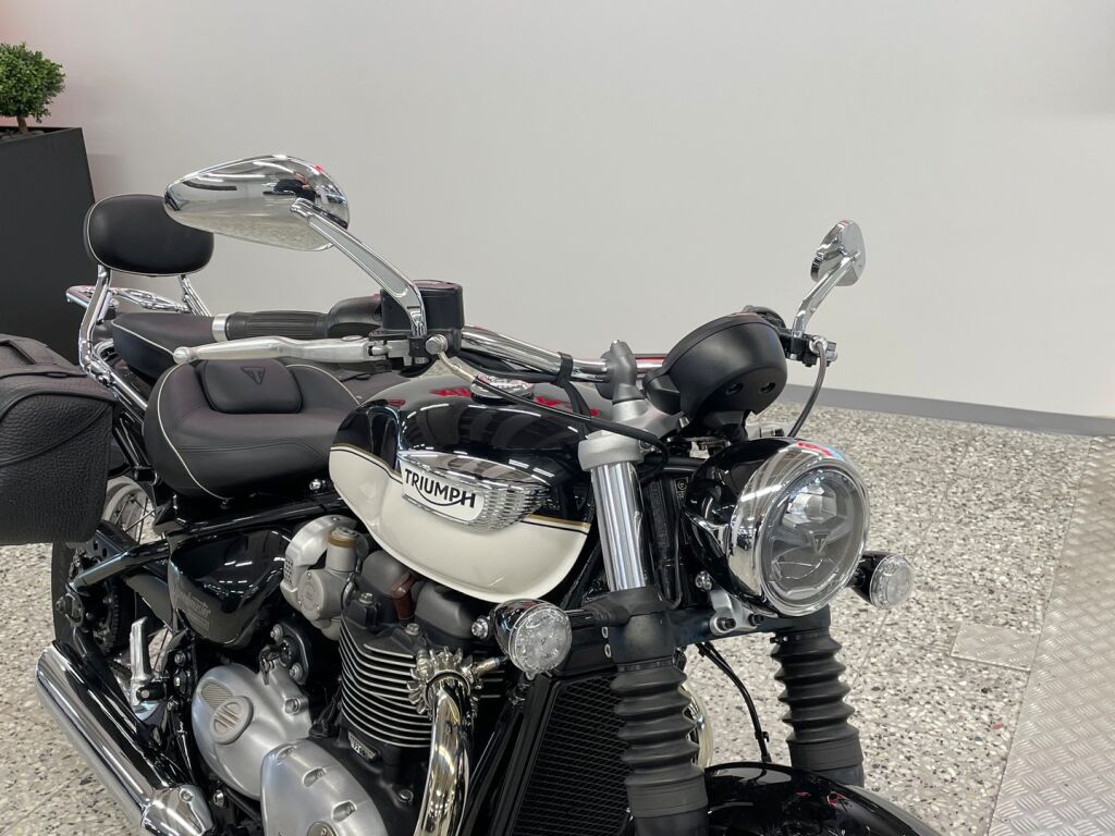 Triumph SPEEDMASTER 2022 