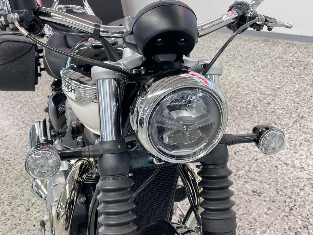 Triumph SPEEDMASTER 2022 