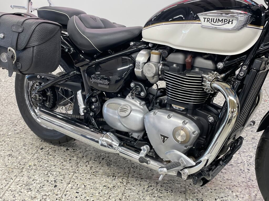Triumph SPEEDMASTER 2022 
