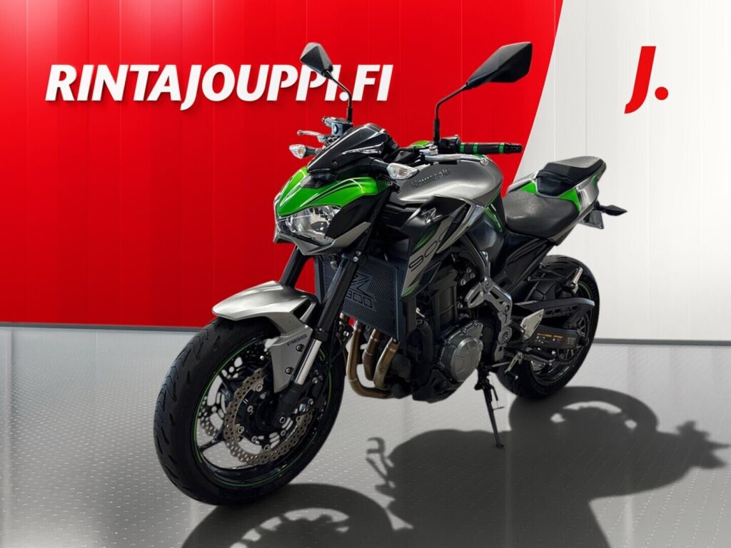 Kawasaki Z 2020 Musta