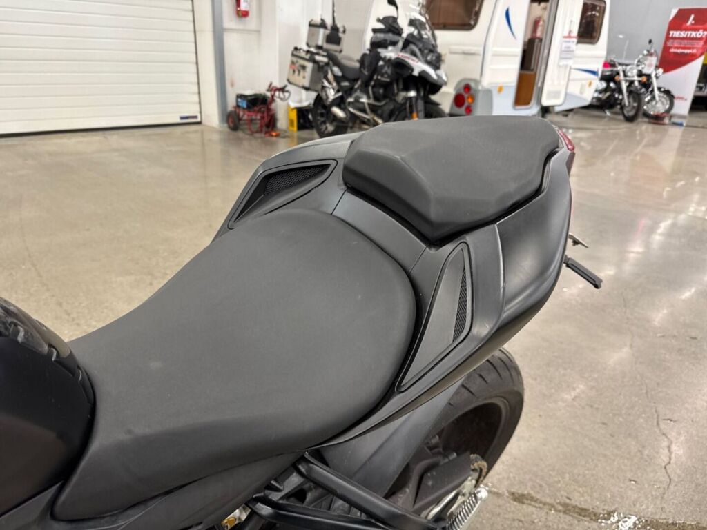 Ducati STREETFIGHTER 2012 