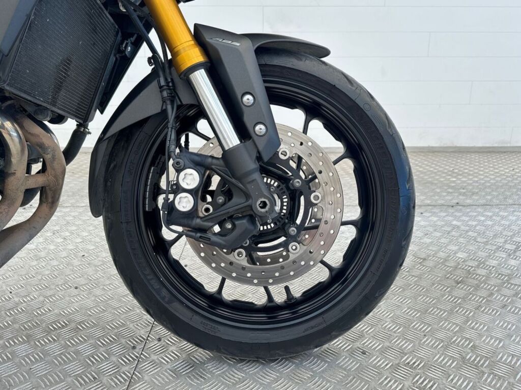 Yamaha MT-09 2015 
