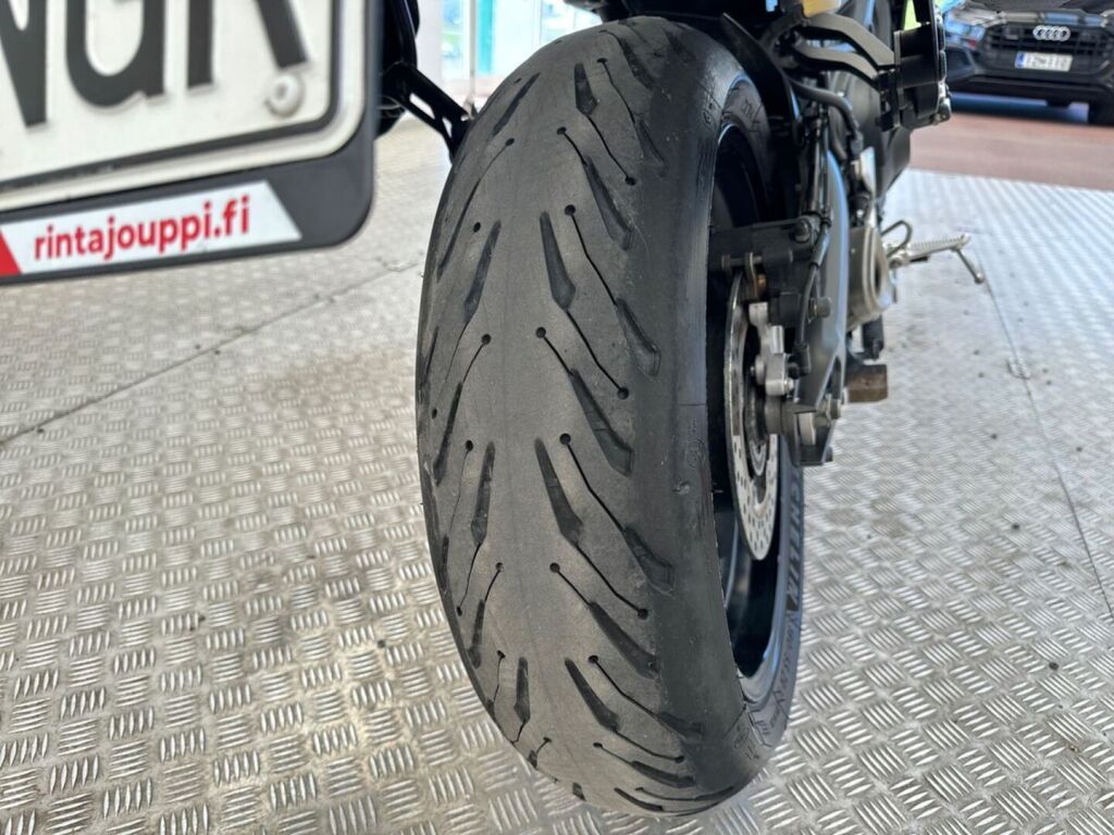 Yamaha MT-09 2015 