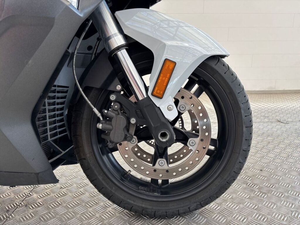 BMW C 2015 