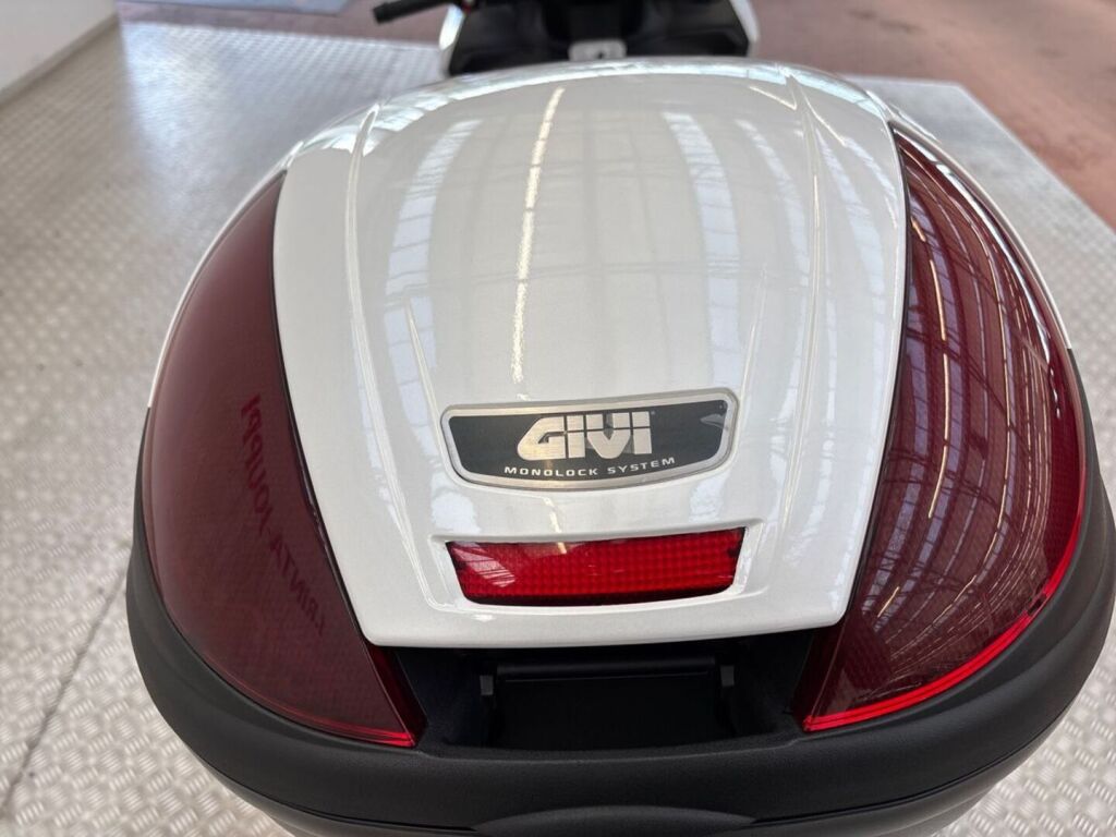 BMW C 2015 