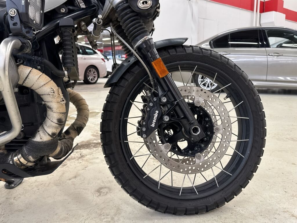 BMW R 2019 Valkoinen