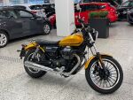Moto guzzi V9 2018 Keltainen