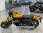 Moto guzzi V9 2018 Keltainen