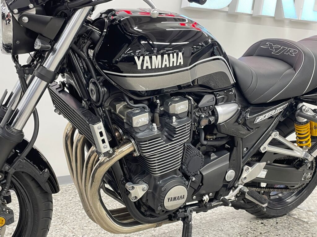 Yamaha XJR 2013 