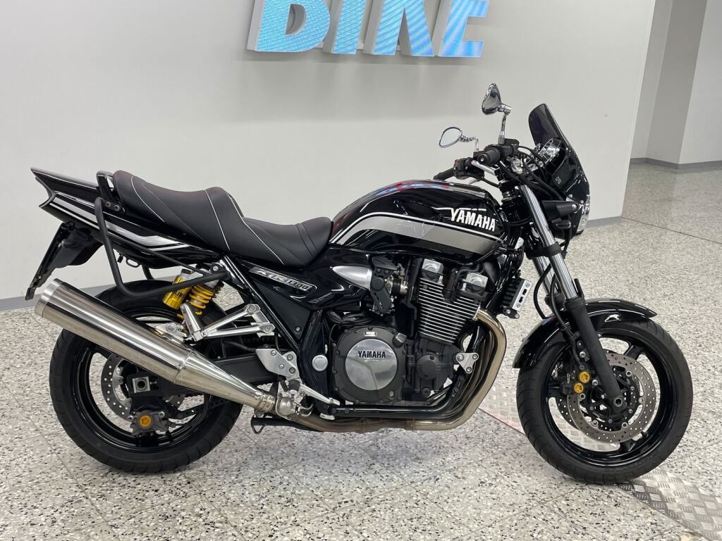Yamaha XJR 2013 