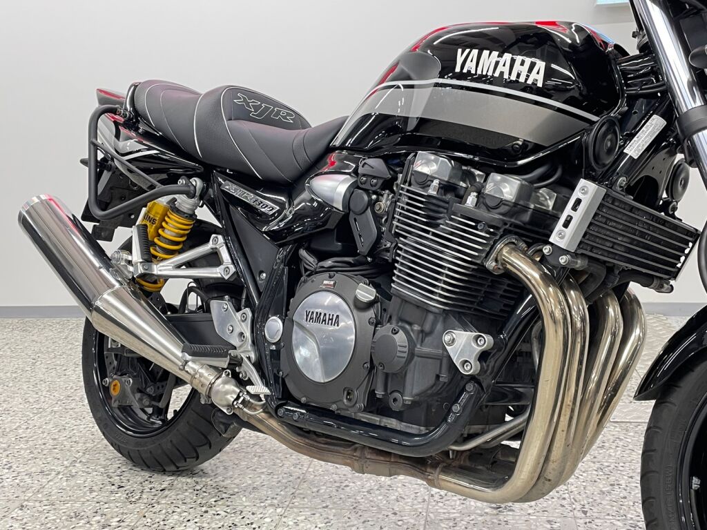 Yamaha XJR 2013 