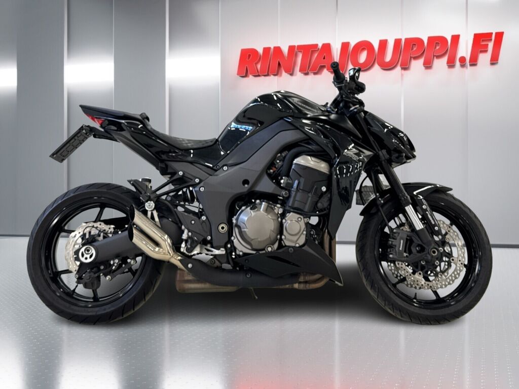 Kawasaki Z 2015 Musta