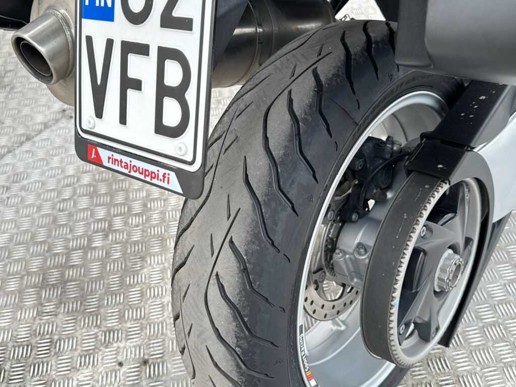 BMW F 2015 HS V 1