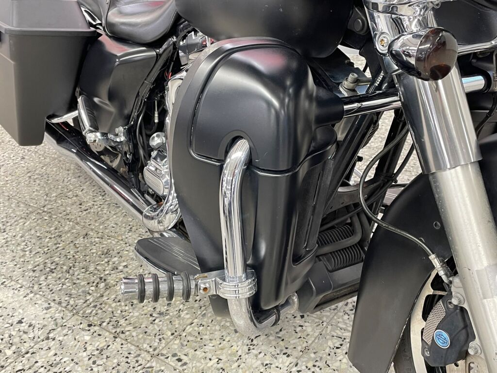 Harley-davidson TOURING 2011 