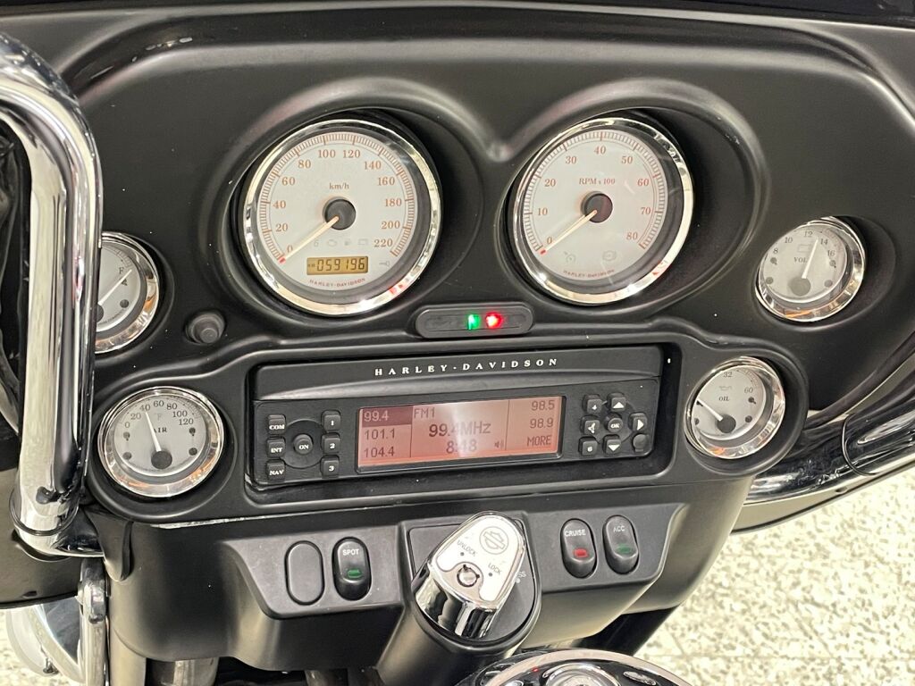 Harley-davidson TOURING 2011 