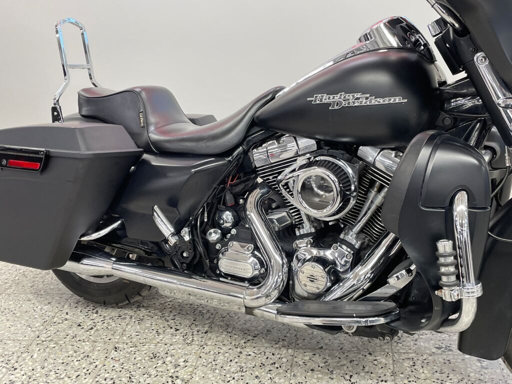 Harley-davidson TOURING 2011 
