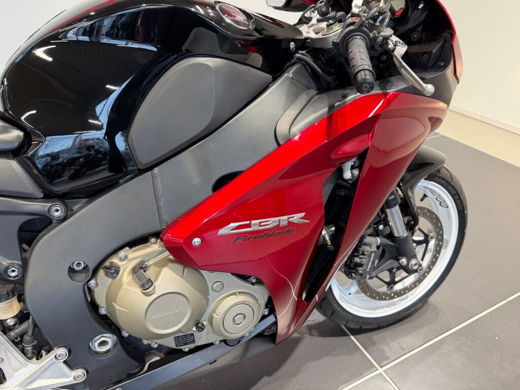 Honda CBR 2009 Sininen