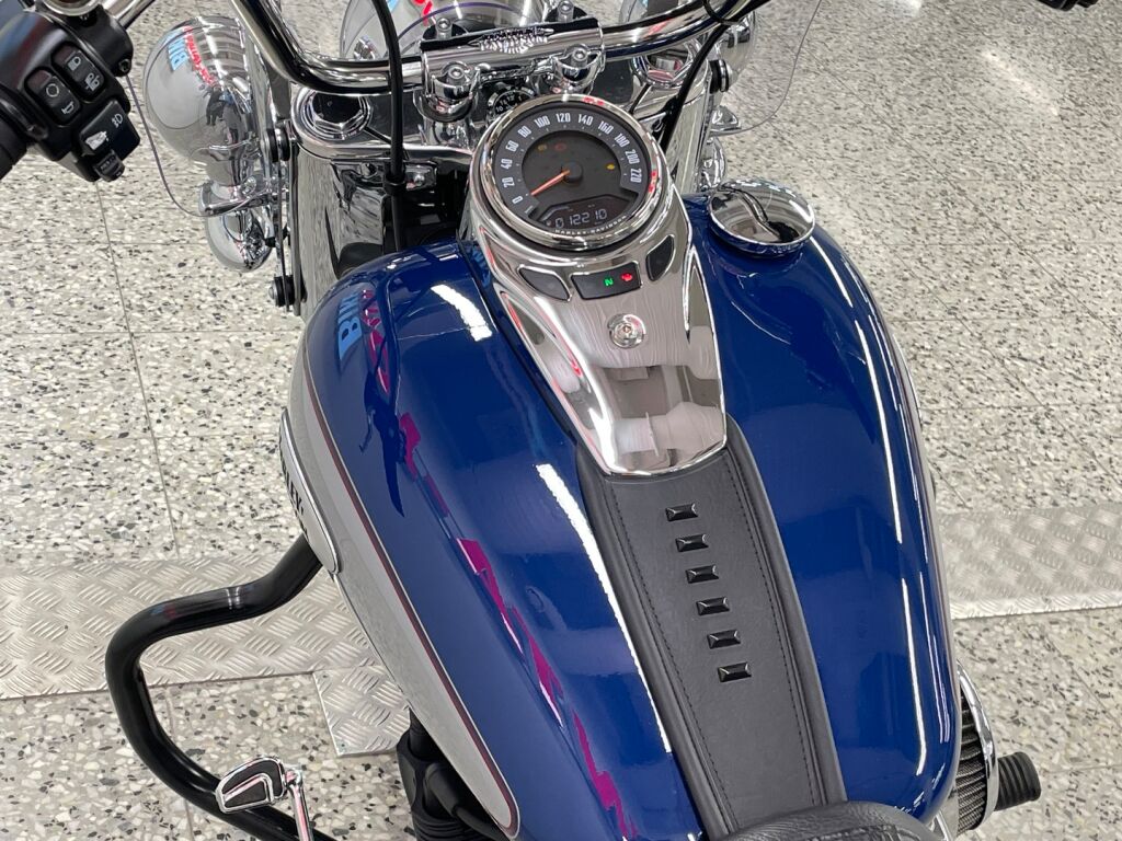 Harley-davidson SOFTAIL 2023 