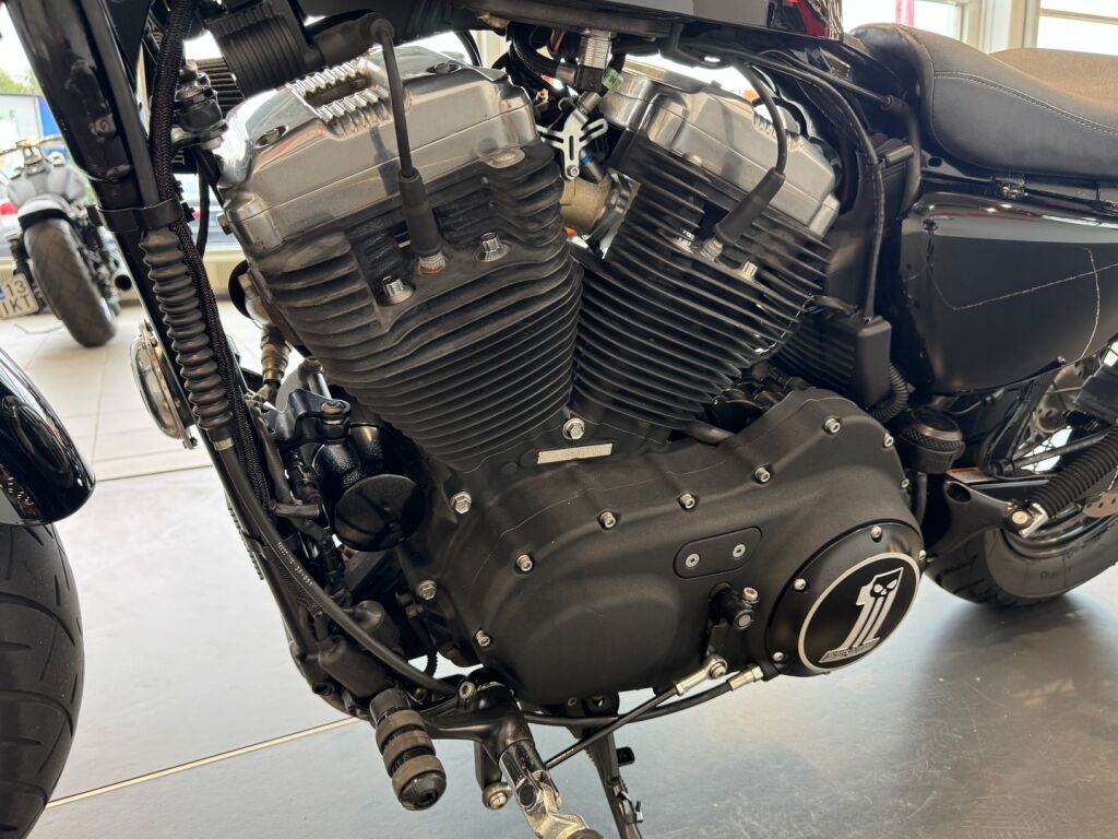 Harley-davidson Sportster 2013 Musta