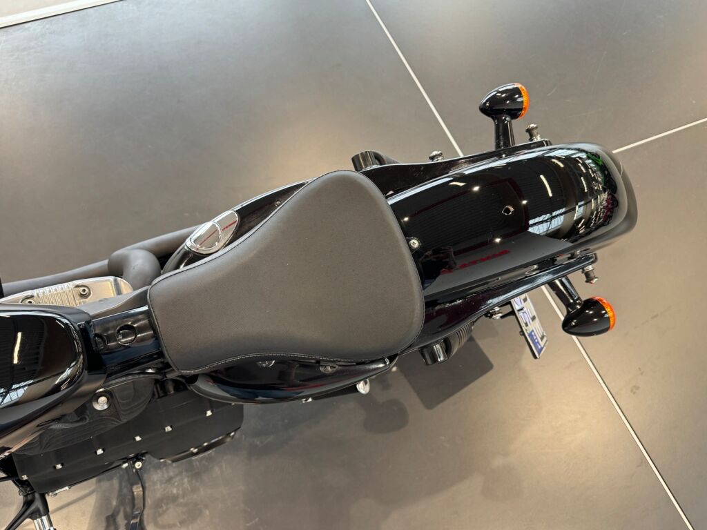 Harley-davidson Sportster 2013 Musta