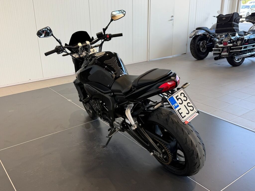 Yamaha FZ1-N 2008 Musta