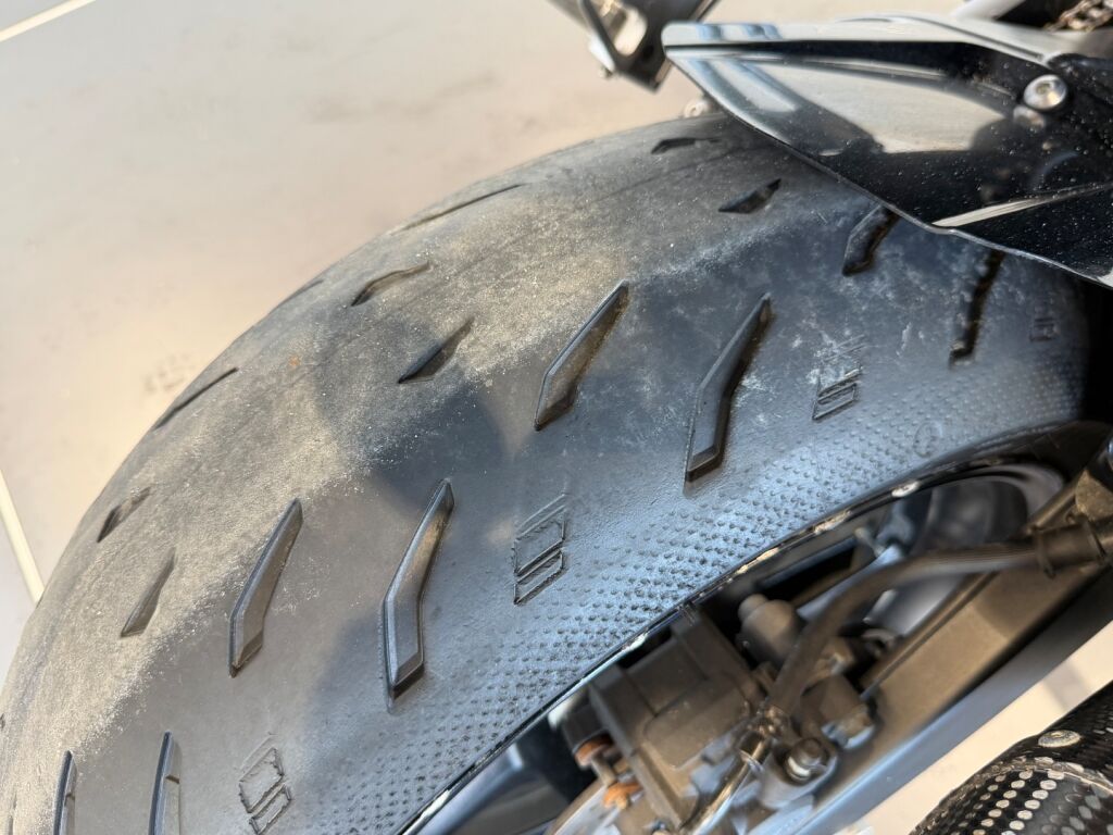 Yamaha FZ1-N 2008 Musta