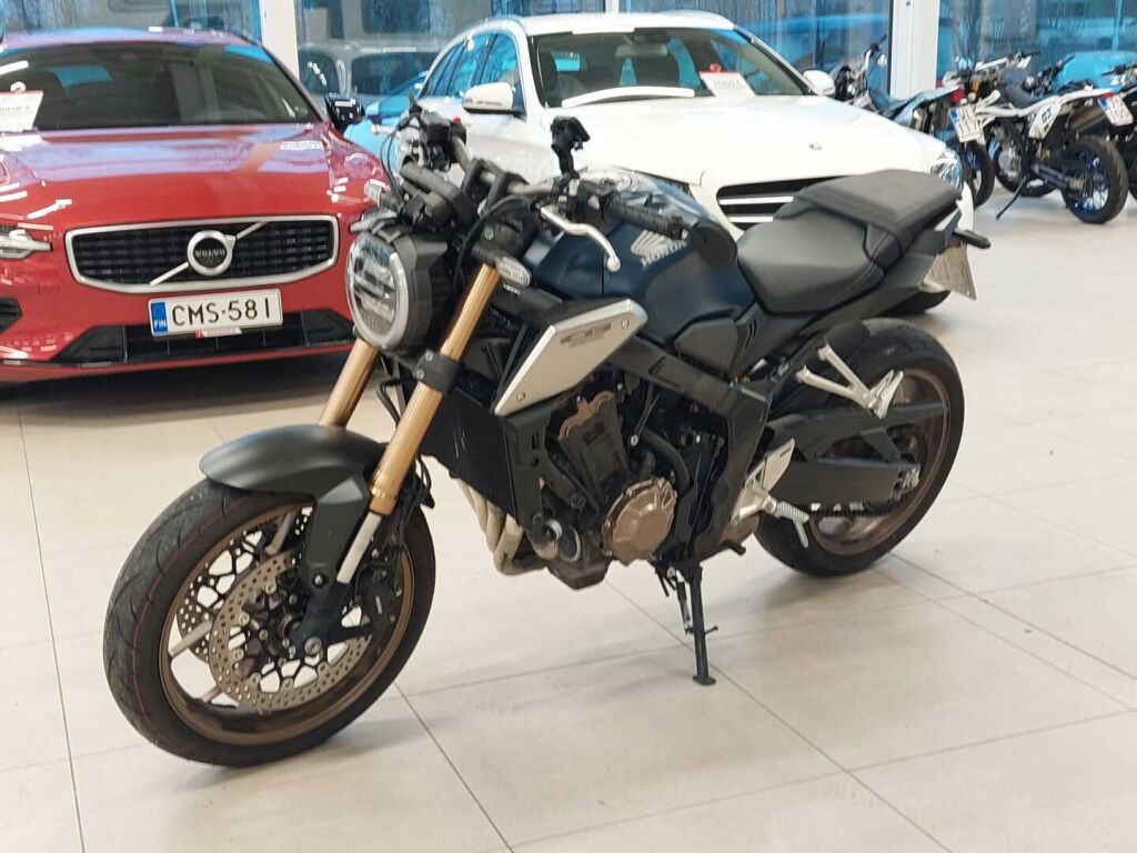 Honda CB 2022 