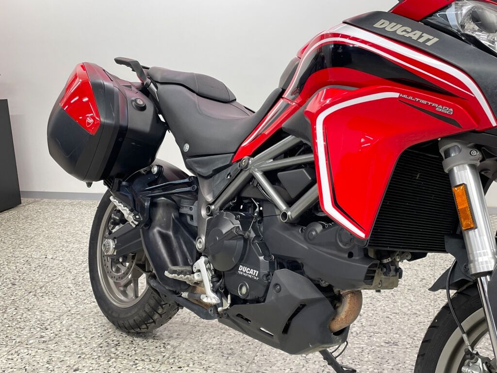 Ducati MULTISTRADA 2017 Punainen