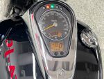 Suzuki VL 2010 