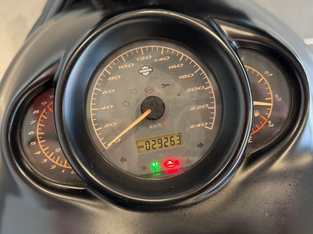 Harley-davidson VRSC 2008 MAH O 24