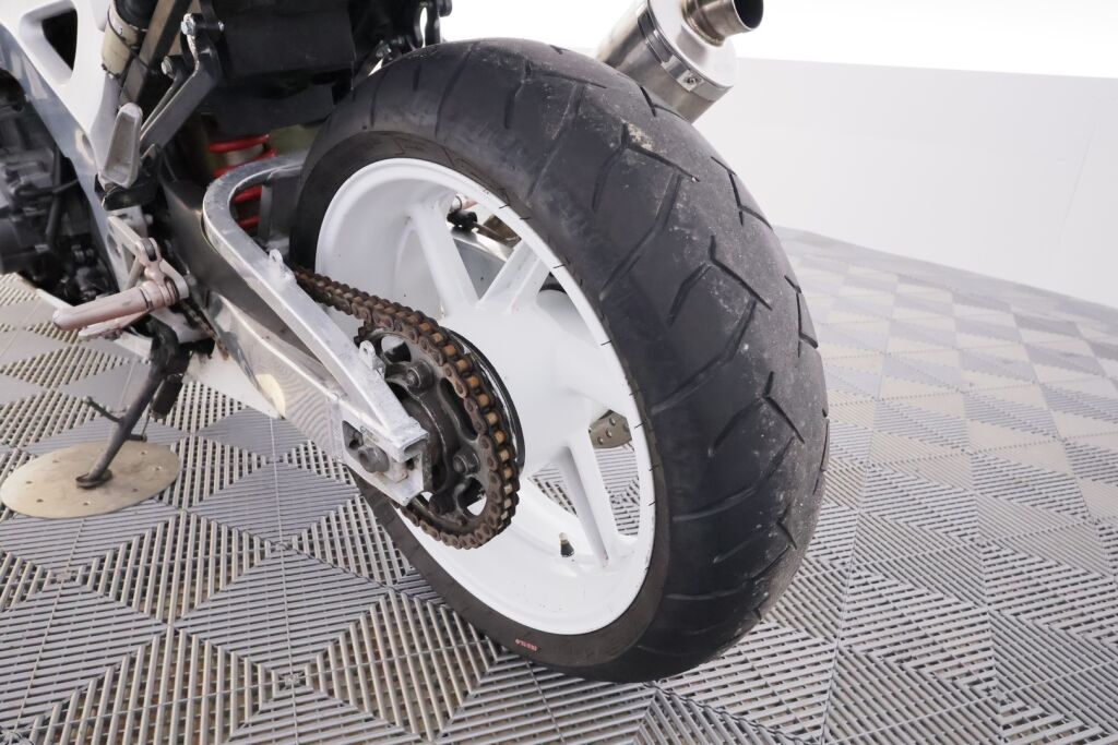 Honda CBR 1993 moniväri