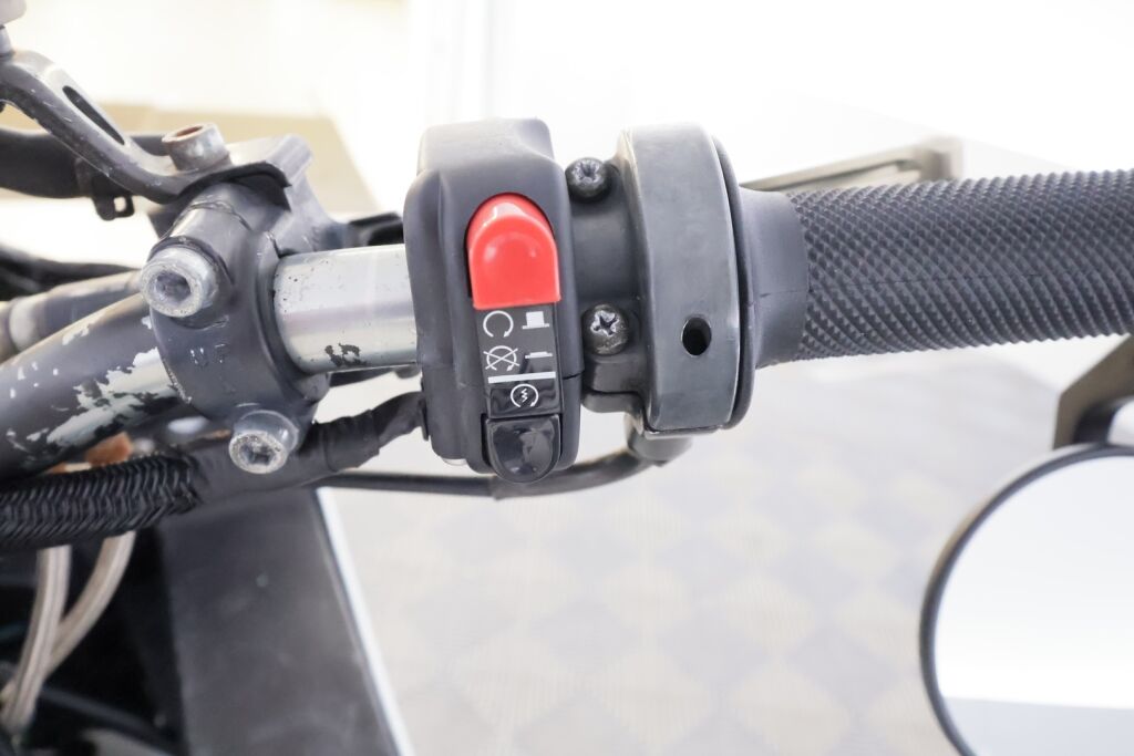 Honda CBR 1993 moniväri