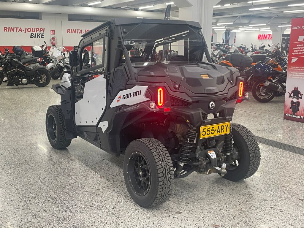 Can-am MAVERICK 2023 