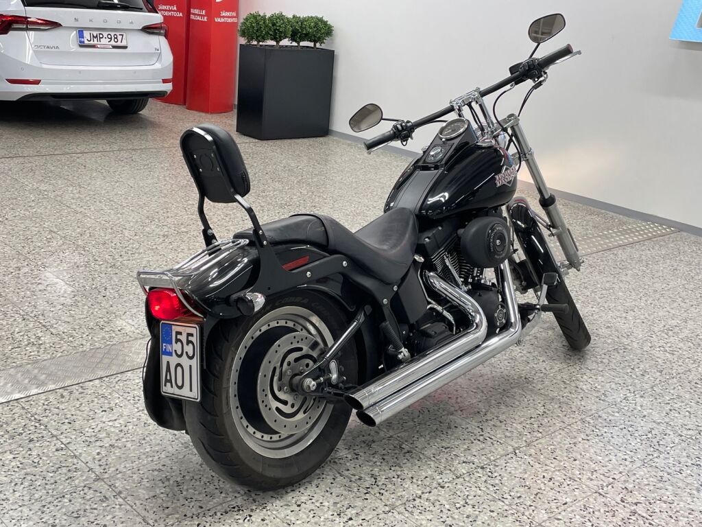 Harley-davidson SOFTAIL 2005 Musta