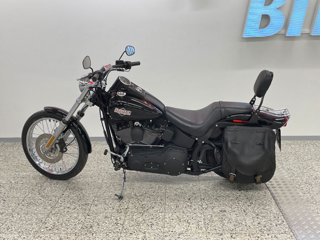 Harley-davidson SOFTAIL 2005 Musta