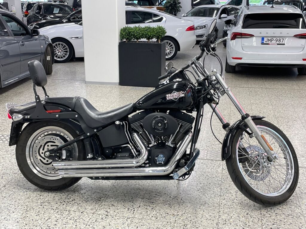Harley-davidson SOFTAIL 2005 Musta