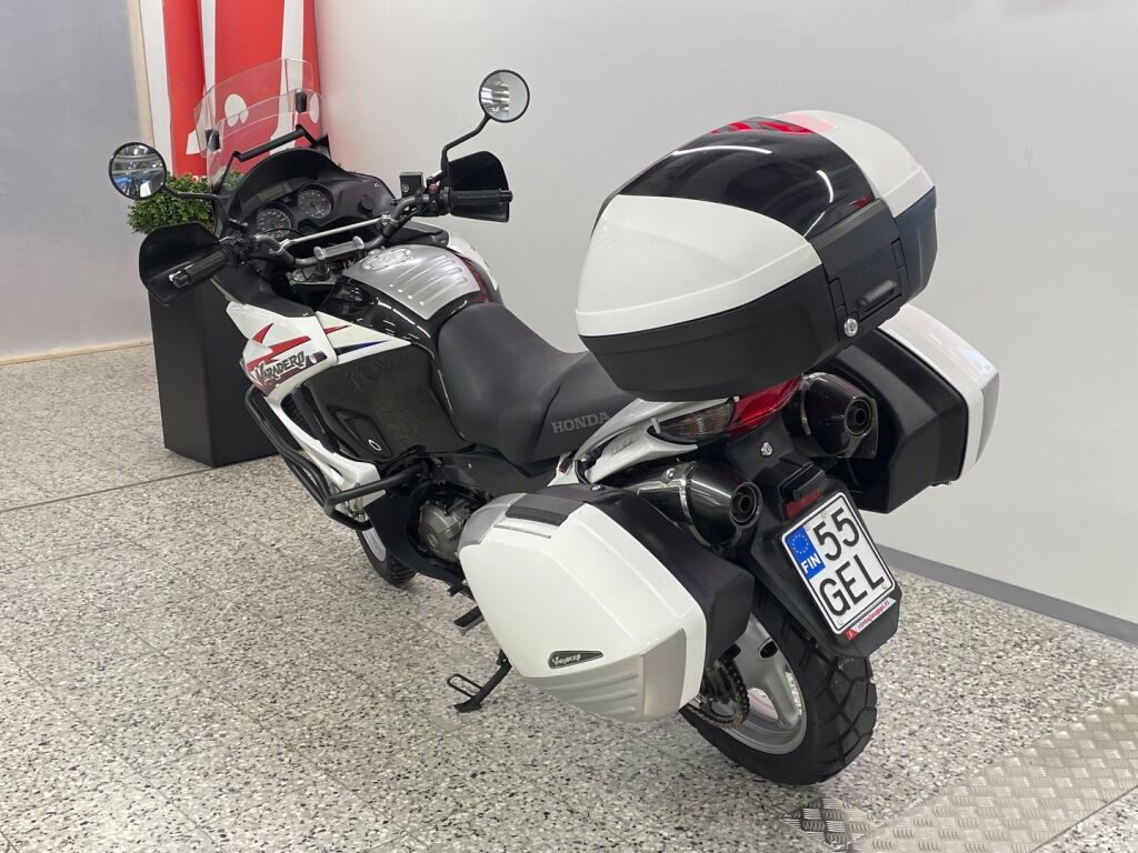 Honda XL 2012 