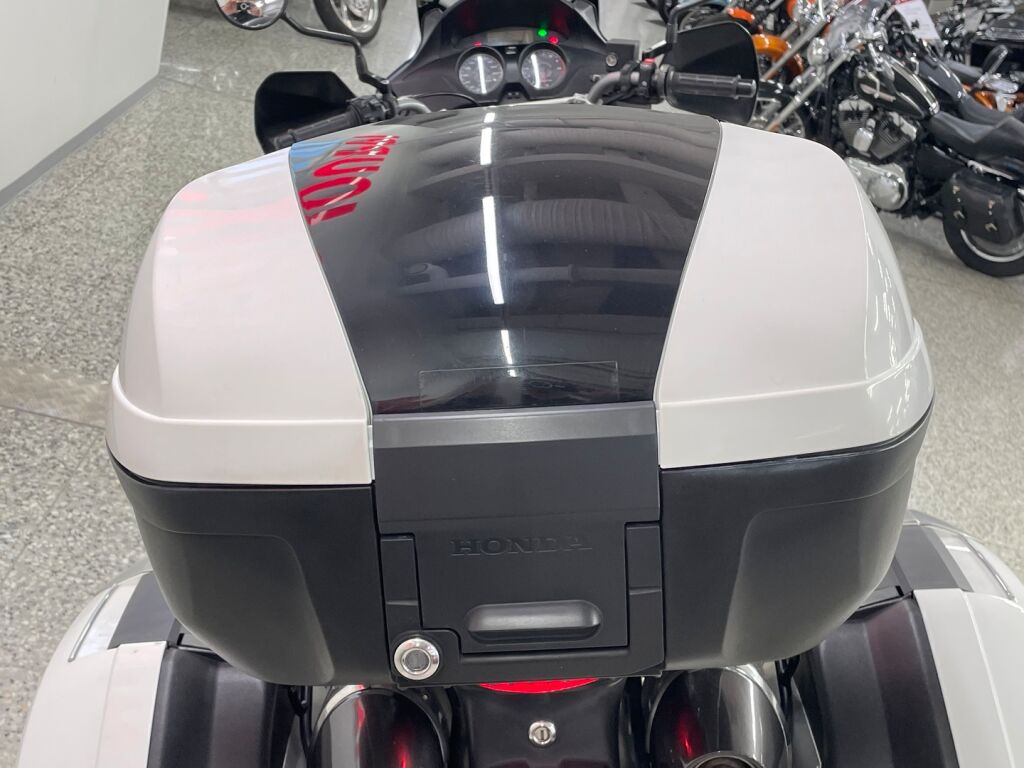 Honda XL 2012 