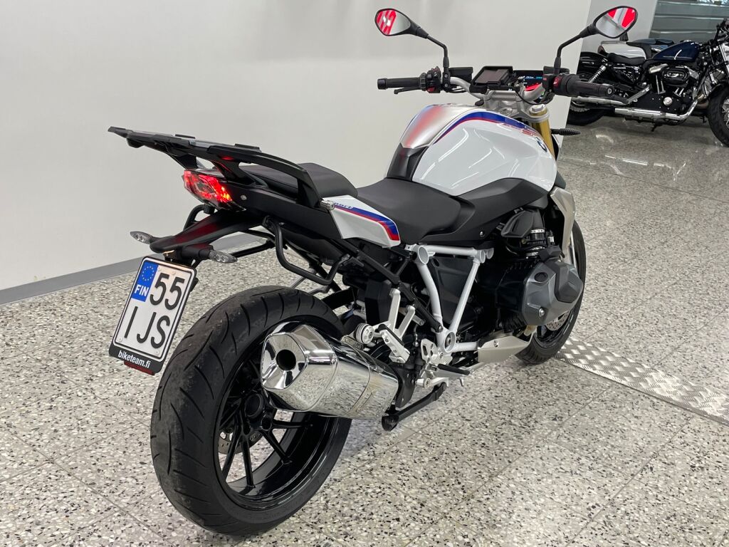 BMW R 2023 Monivär.