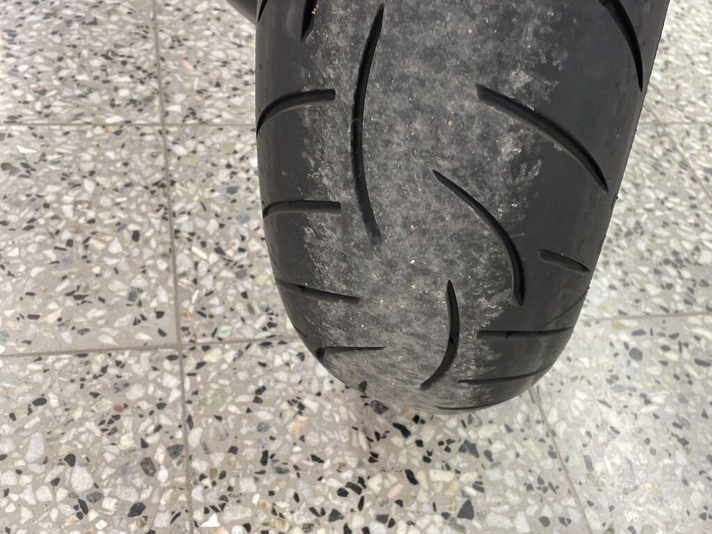 BMW R 2023 Monivär.