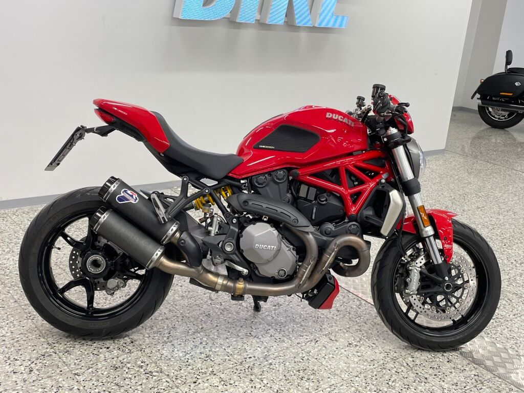 Ducati MONSTER 2017 Punainen
