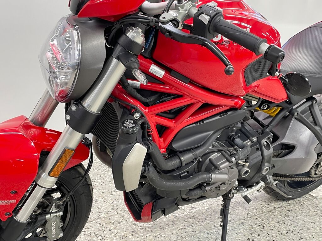 Ducati MONSTER 2017 Punainen